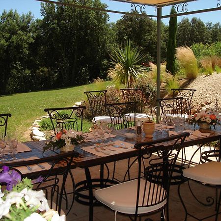 Hotel Restaurant Le Gardon - Pont Du Gard Collias Екстериор снимка